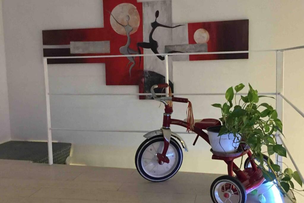 Small Mezzanine Apartment Colosseo Rome Exterior photo